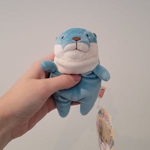 Blue Blueberry Shinada Global Otter Keychain